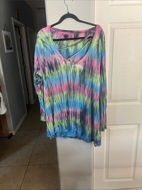 Women's Pastel Tie-Dye V-Neck Long Sleeve Top